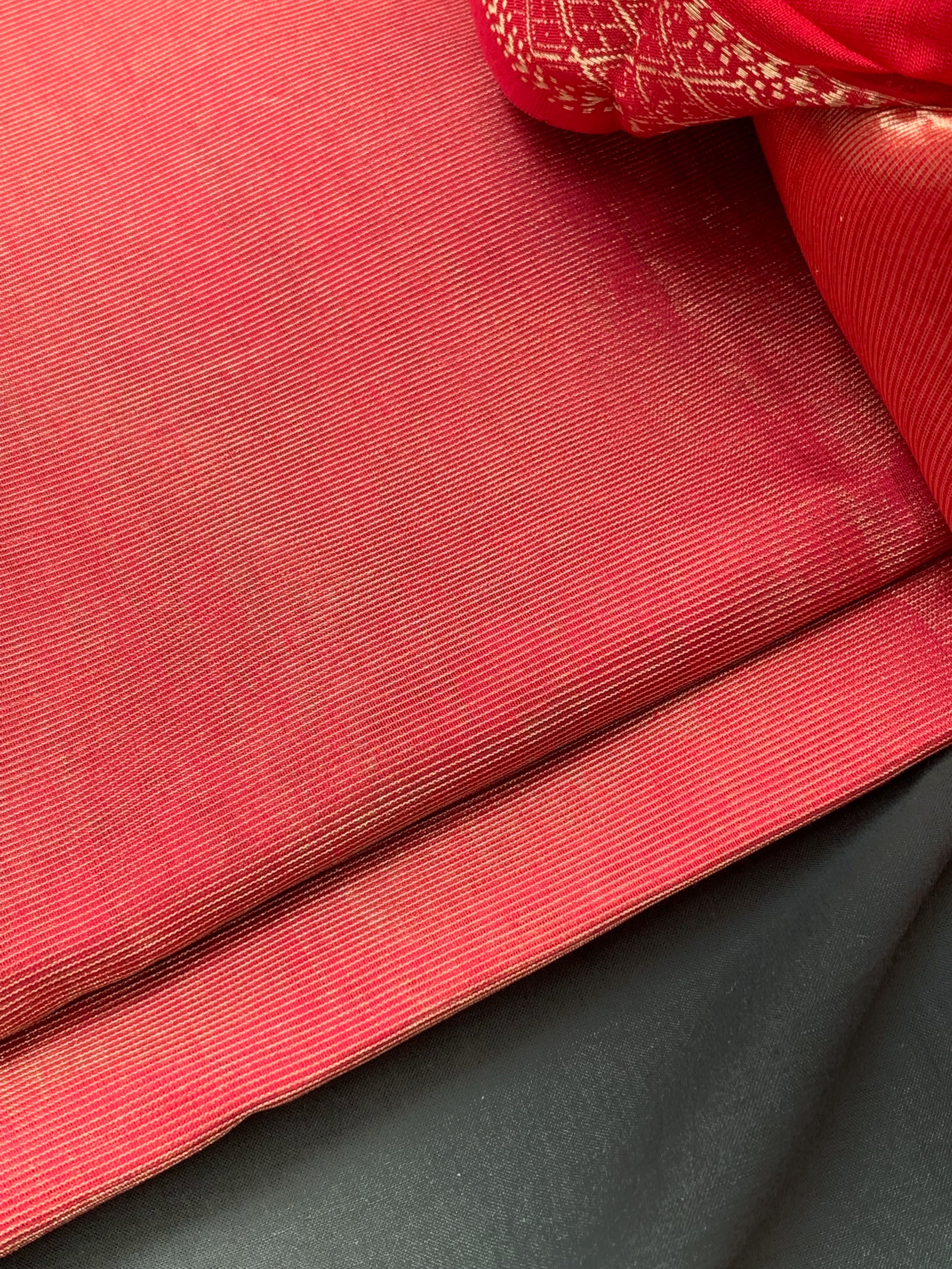 Handwoven Maheshwari Kurta dupatta set
